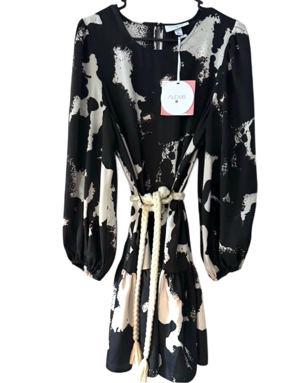 🆕 NWT Alexis X dress